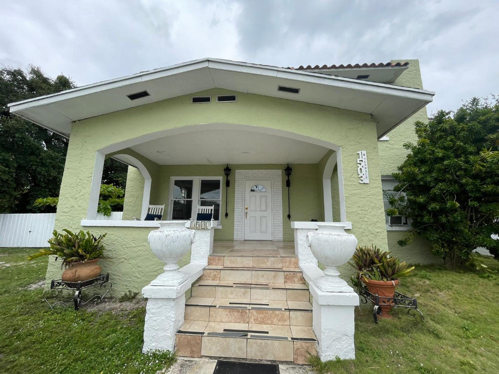 Comfy And Spacious With Free Parking Séjour chez l'habitant Miami